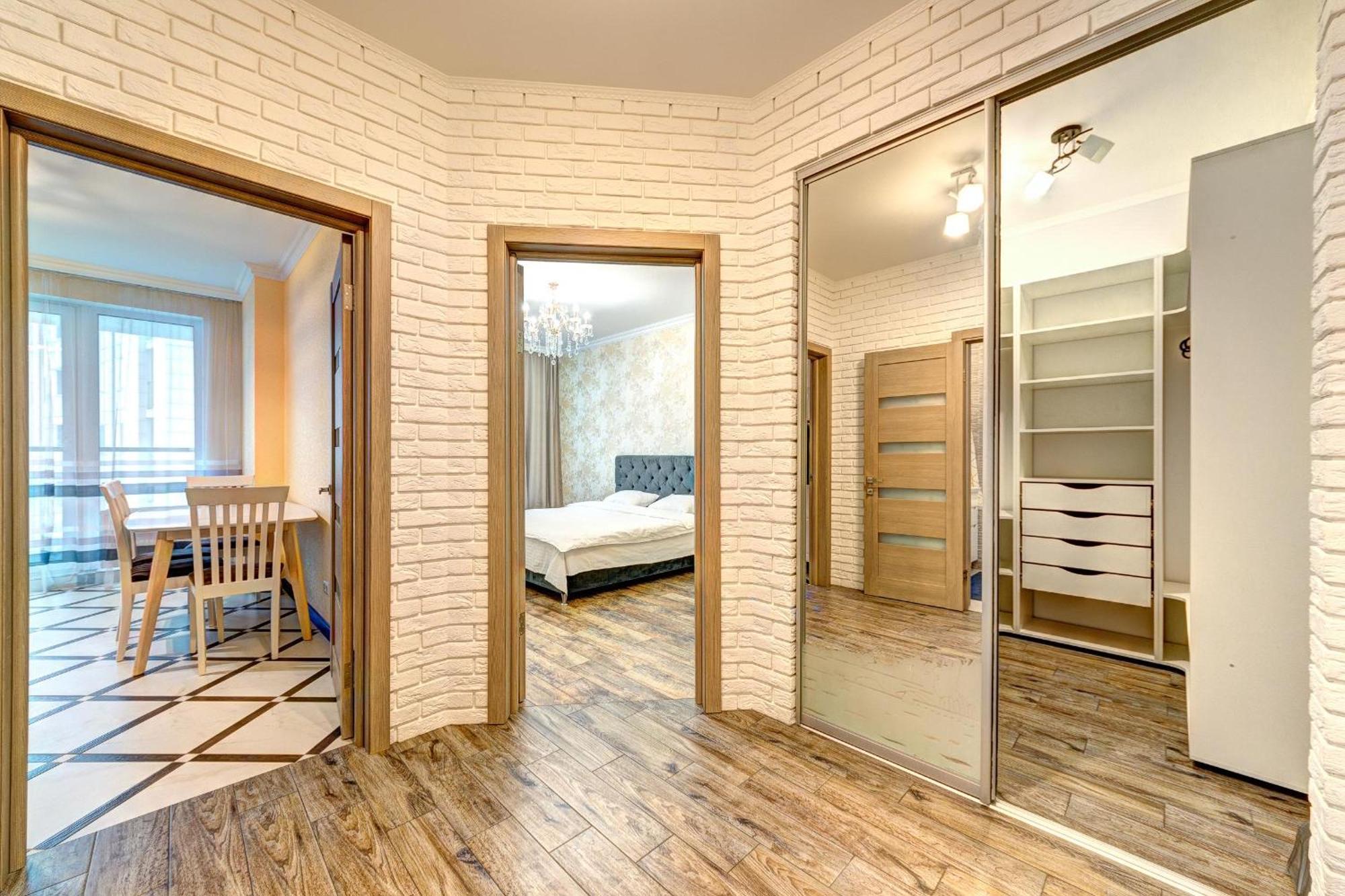 Apartment Voskresenska 18 , Парковые Озера Kyiv Room photo