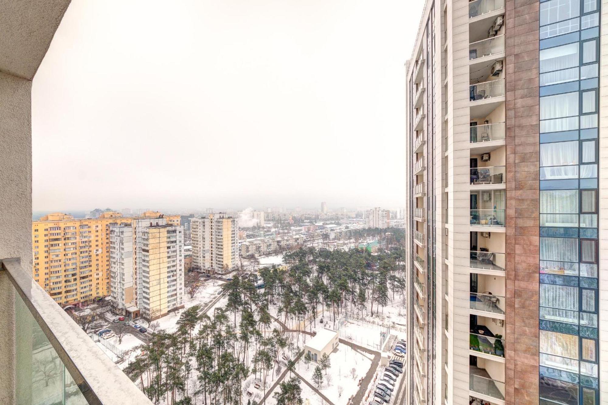 Apartment Voskresenska 18 , Парковые Озера Kyiv Room photo