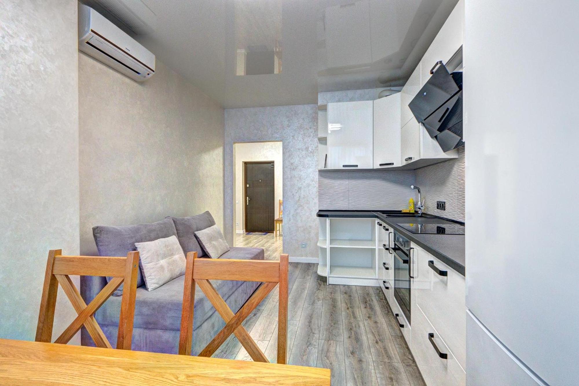 Apartment Voskresenska 18 , Парковые Озера Kyiv Room photo